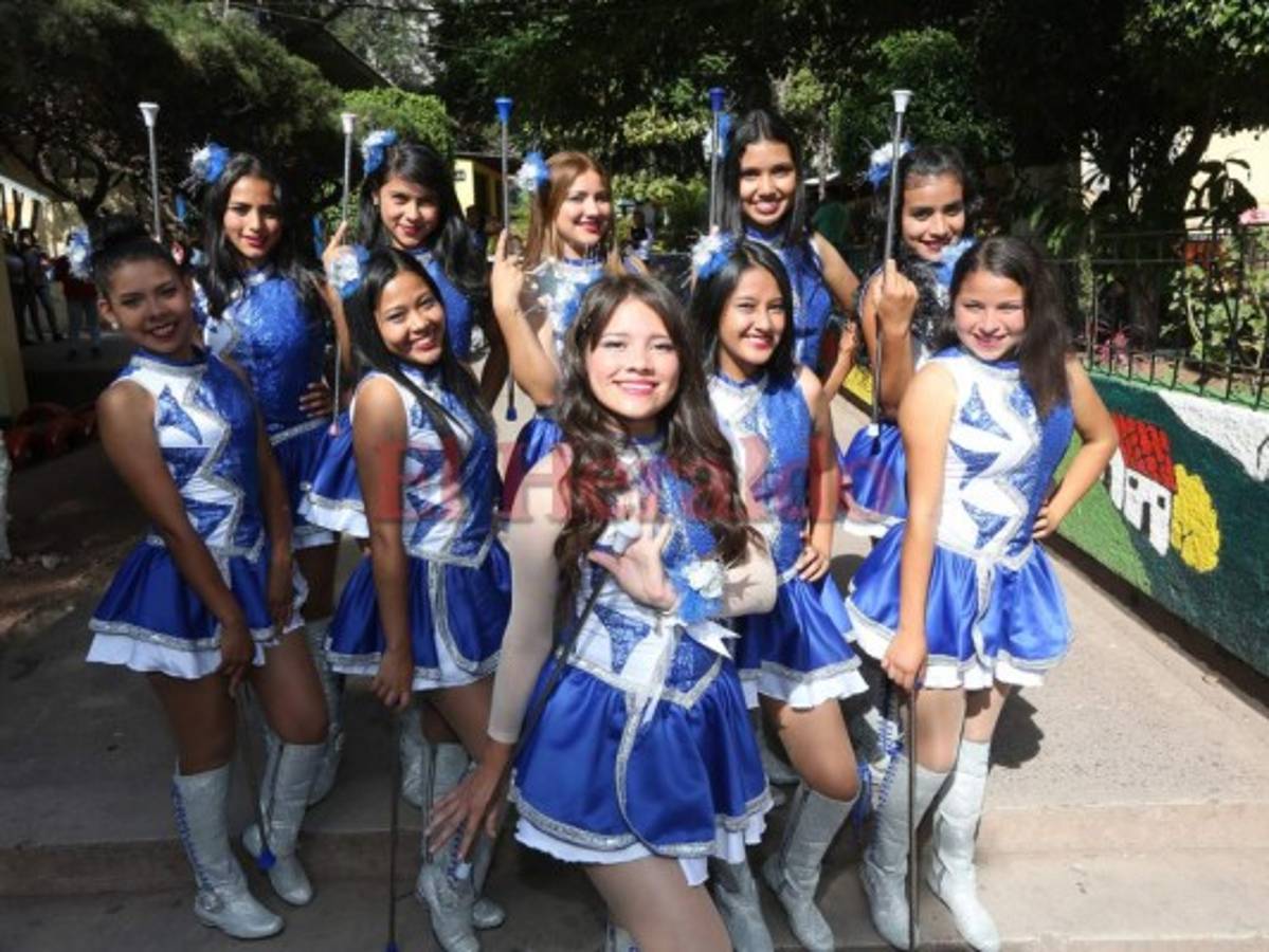 Radiantes lucen este 15 de septiembre las reinas de la independencia