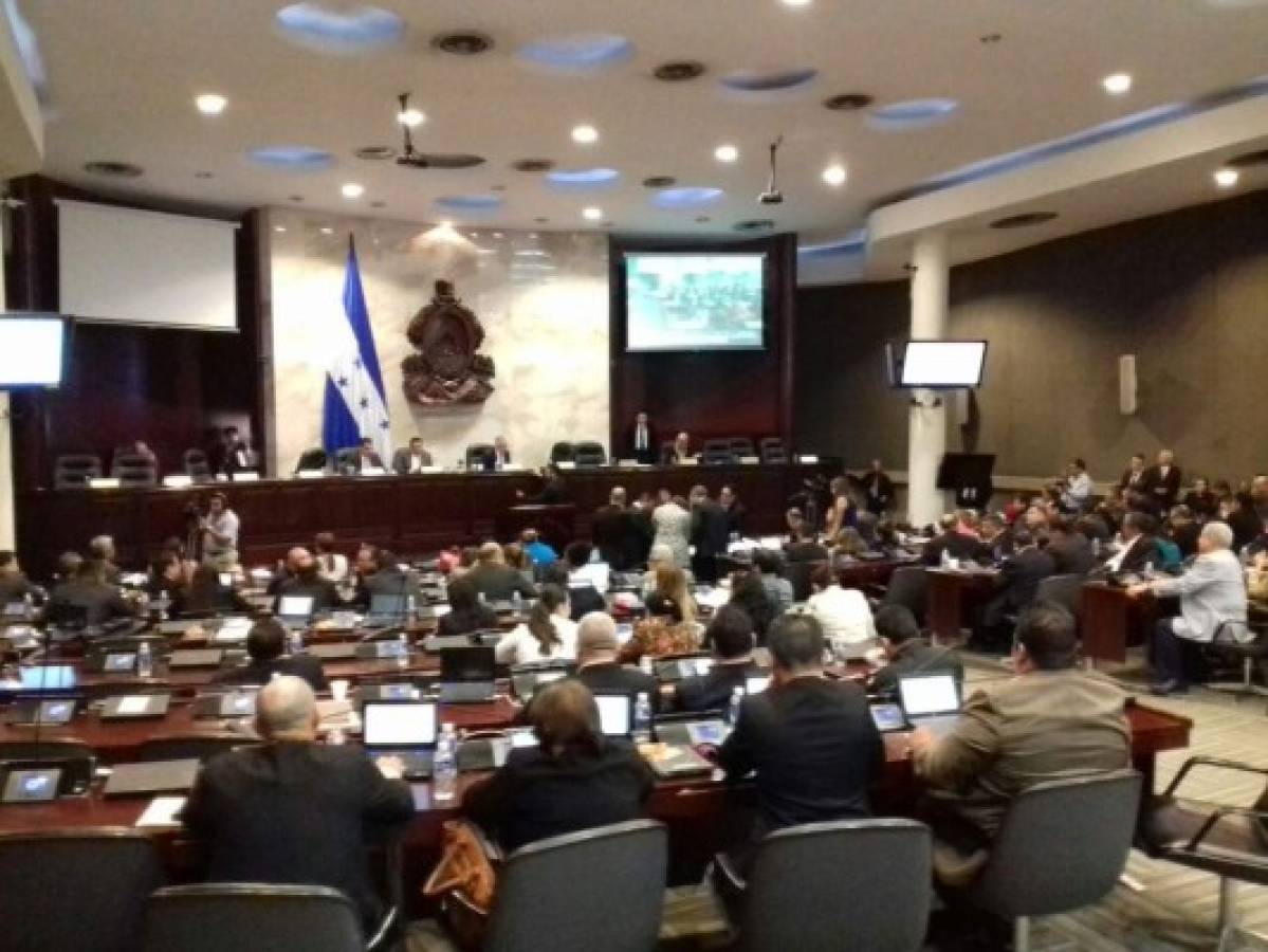 Honduras: CN aprueba presupuesto general de ingresos y egresos 2017  
