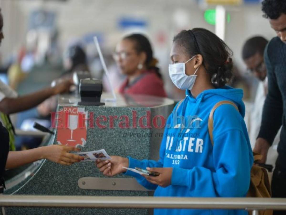 ¿Protegen las mascarillas contra el nuevo virus?