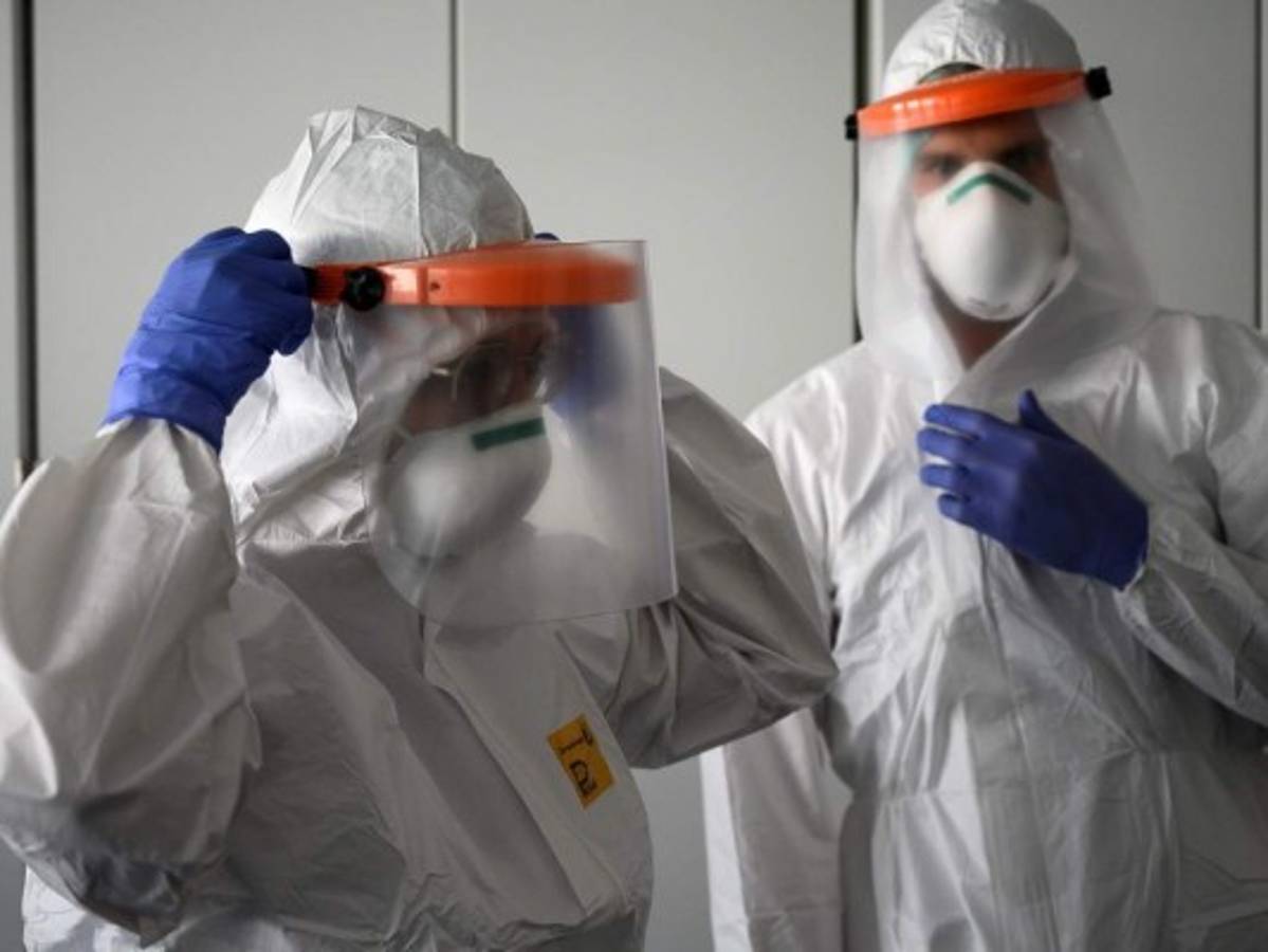 Italia frena lentamente progresión de Covid-19; suma otros 756 muertos 