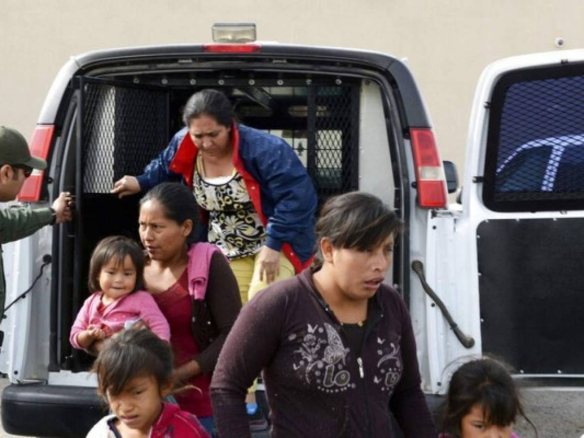 Patrulla Fronteriza suelta a más inmigrantes en Nuevo México 