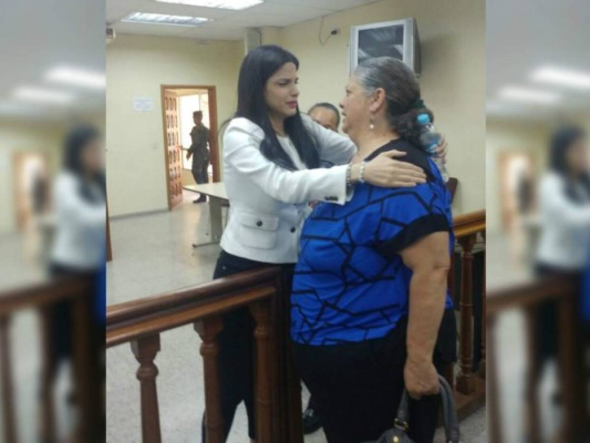 Susette Rojas tras ser absuelta: 'Mi corazón está partido, porque dejo a mi hermana en la cárcel y yo salgo libre'