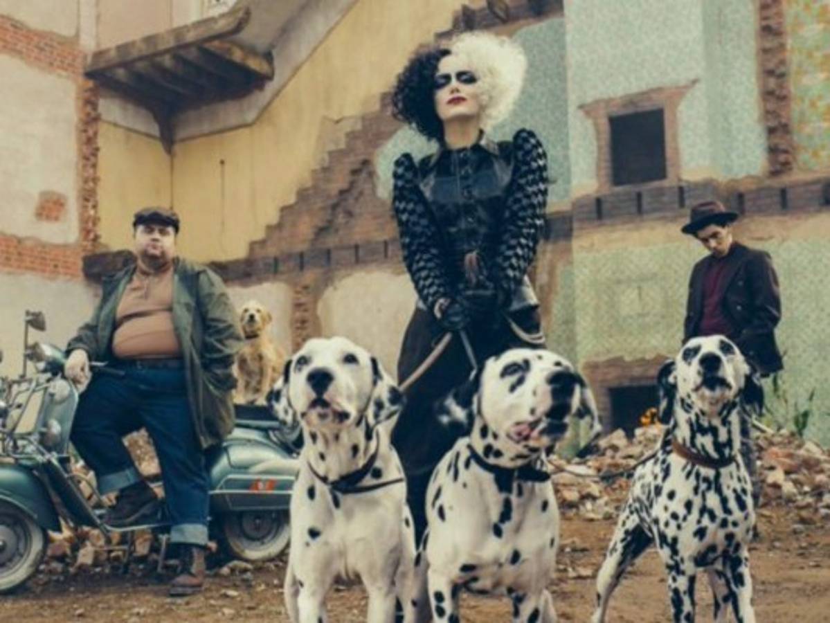 La primera imagen de Emma Stone como Cruella de Vil