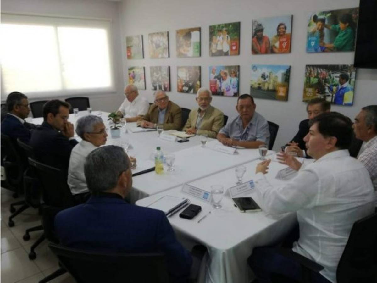 La ONU convoca a partidos para fijar inicio del diálogo