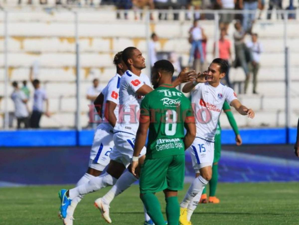 Olimpia sigue como líder tras ganar 2-1 ante Marathón con doblete de Jerry Bengtson