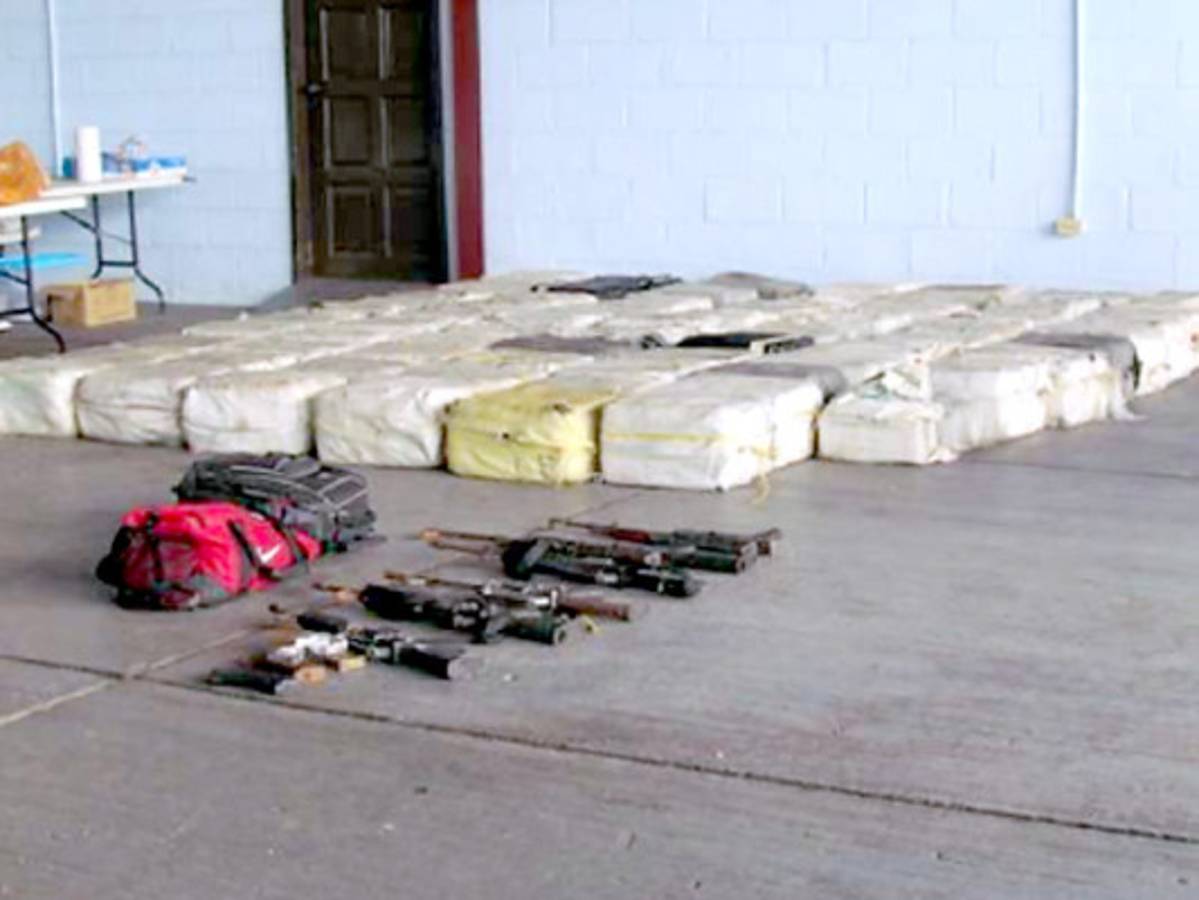 Más de 21,000 kilos de cocaína incautó la Naval