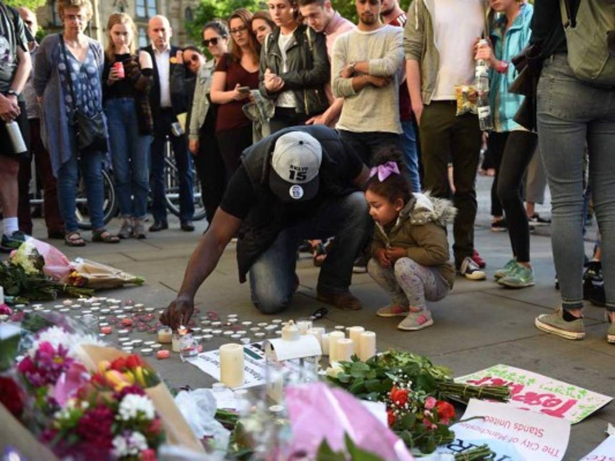 Mánchester United-Ajax: una final de luto tras el atentado