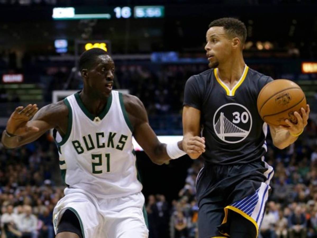 Kevin Durant guió a Golden State en triunfo sobre Milwaukee Bucks de 124-121
