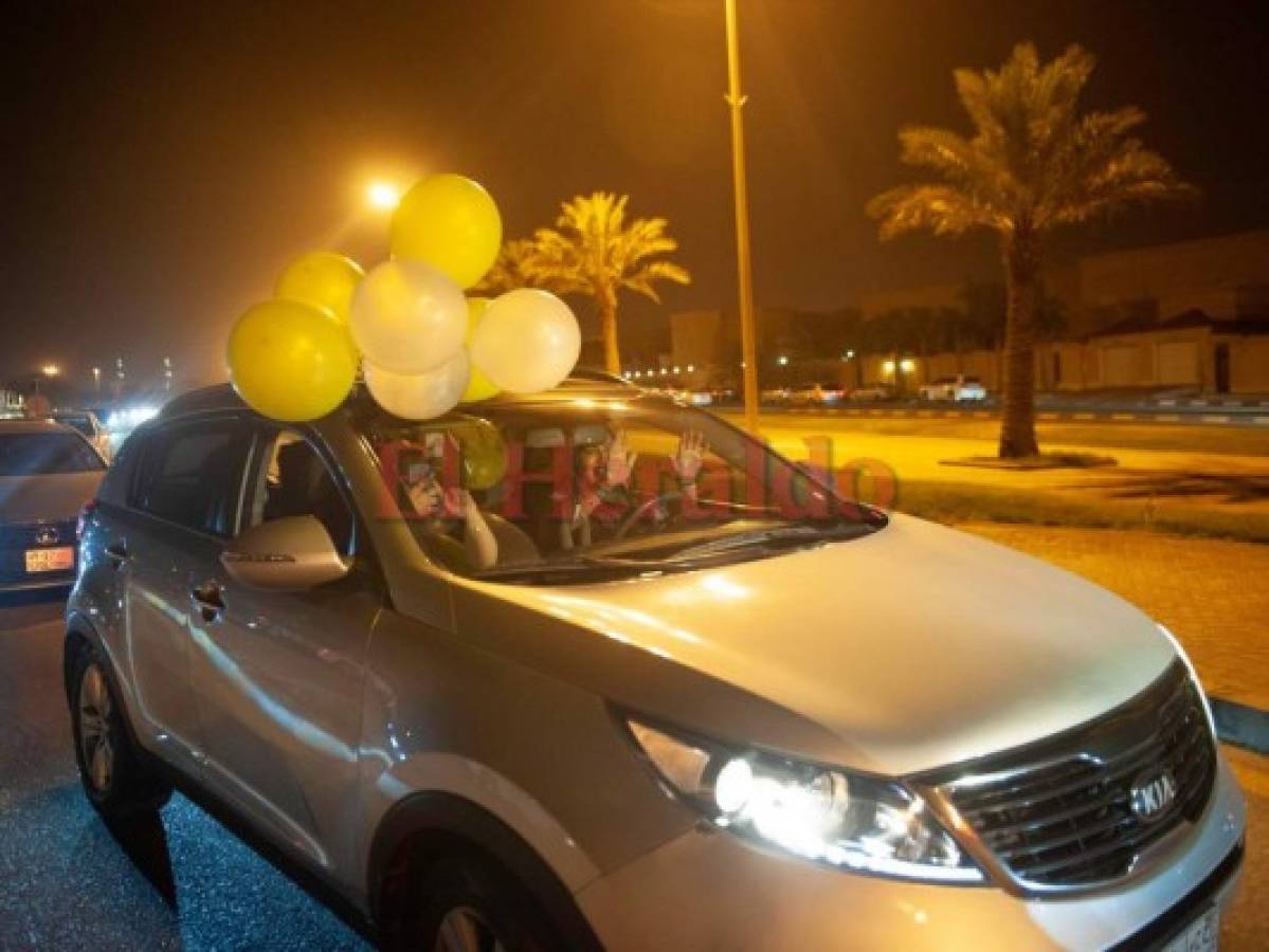 Arabia Saudí permite que las mujeres conduzcan y ellas hacen historia al volante