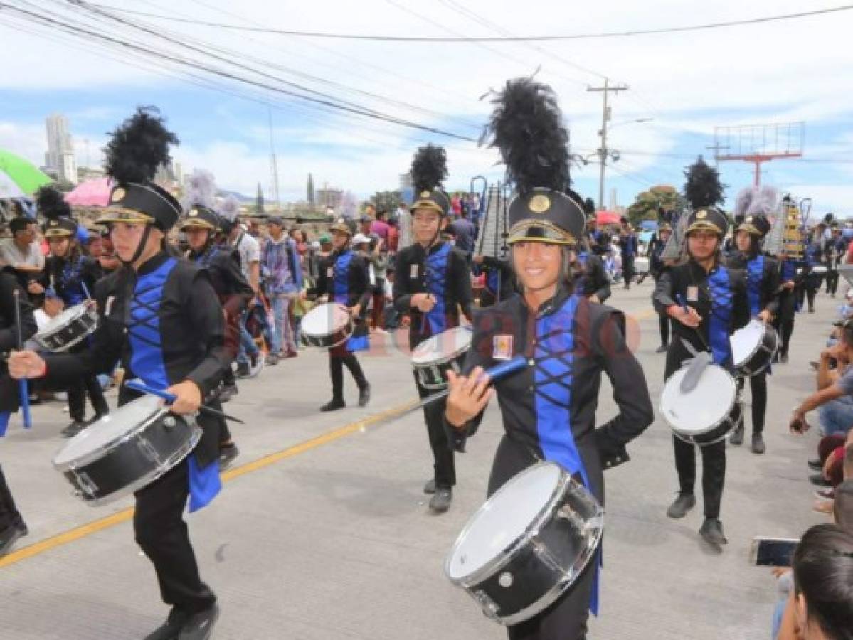 El Instituto Central Vicente Cáceres vuelve a dar un show a la altura en desfiles de Independencia