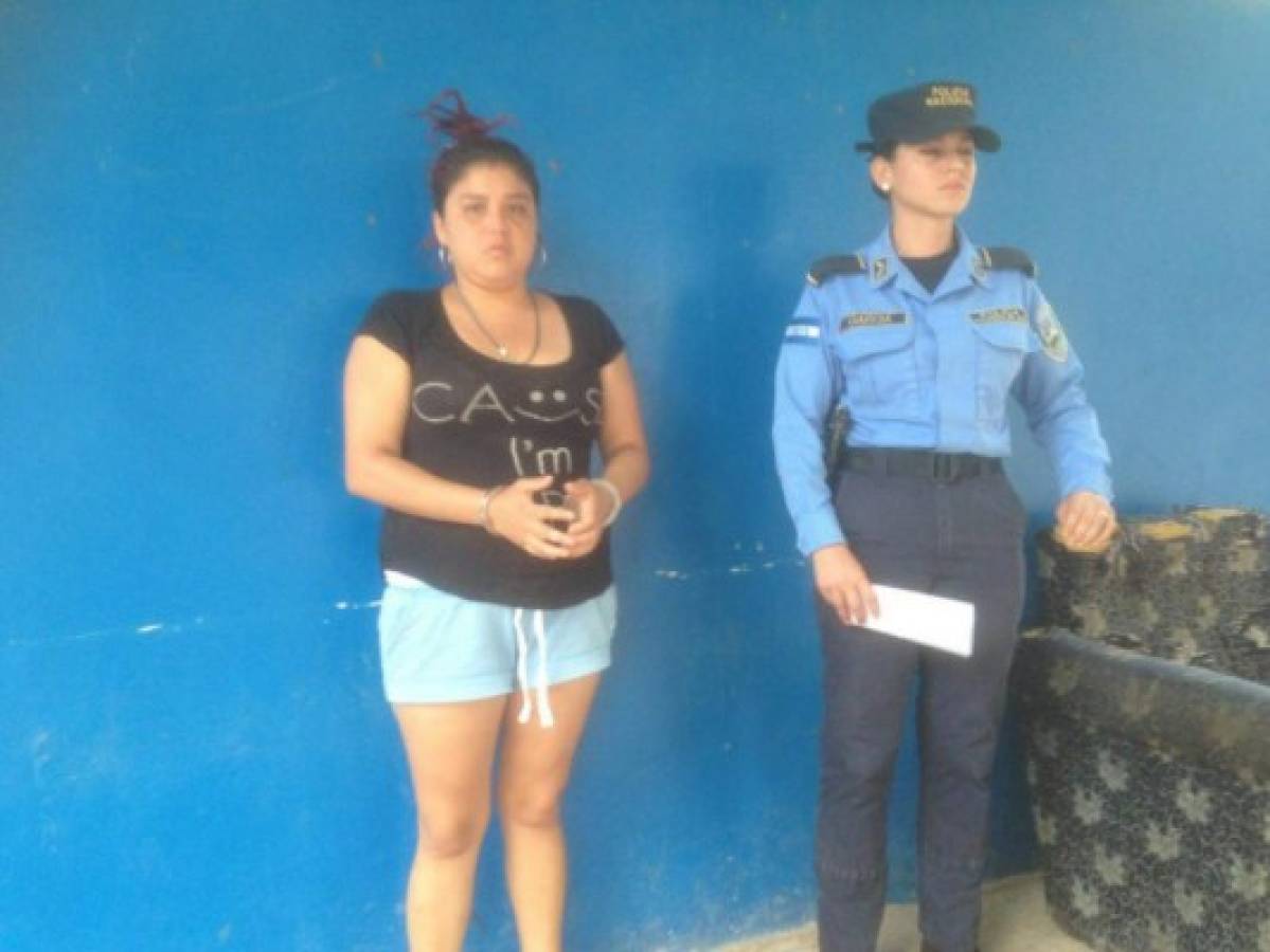 Capturan a mujer por presunto tráfico de drogas en la colonia El Pedregal de la capital
