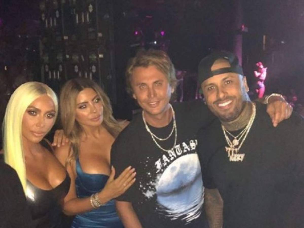 Así presumió Nicky Jam su encuentro con Kim Kardashian durante una fiesta en Miami