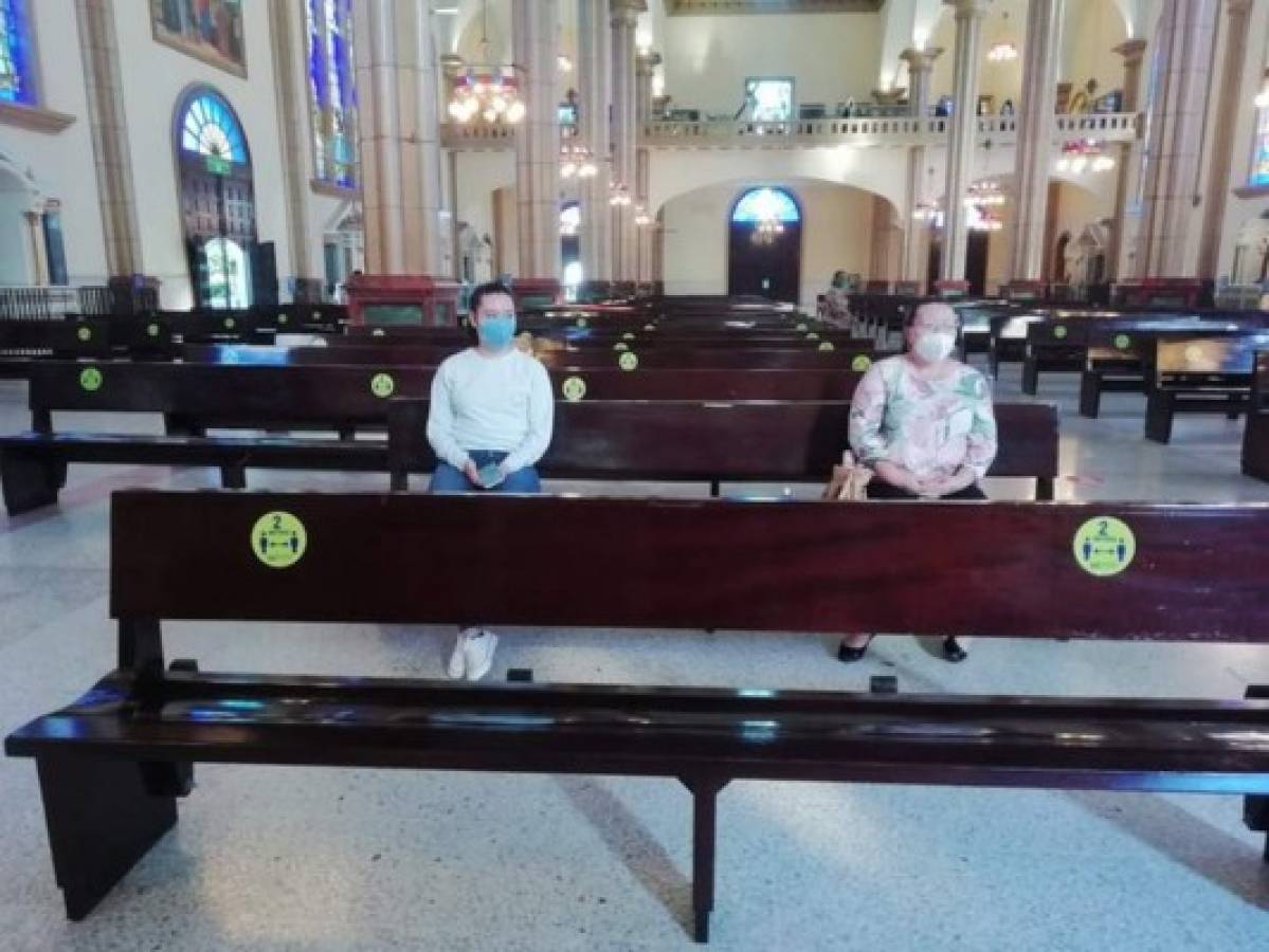 Iglesia Católica oficia primera misa en Basílica de Suyapa con medidas de bioseguridad  