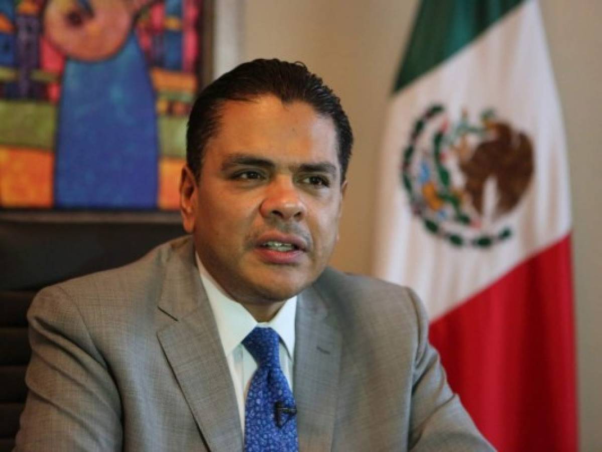Firman en México este sábado plan para atacar la migración