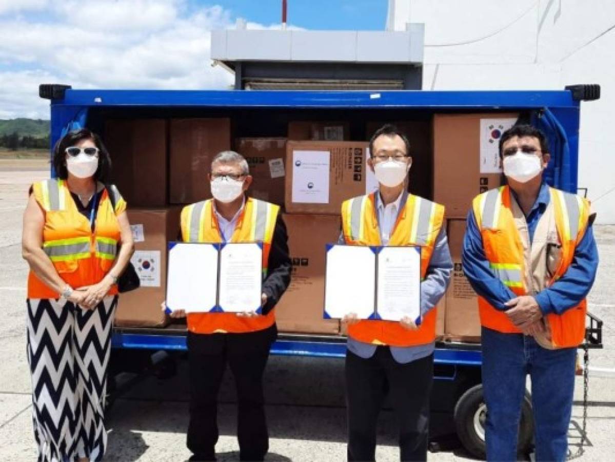 Corea dona a Honduras 130 kits de extracción para pruebas covid-19