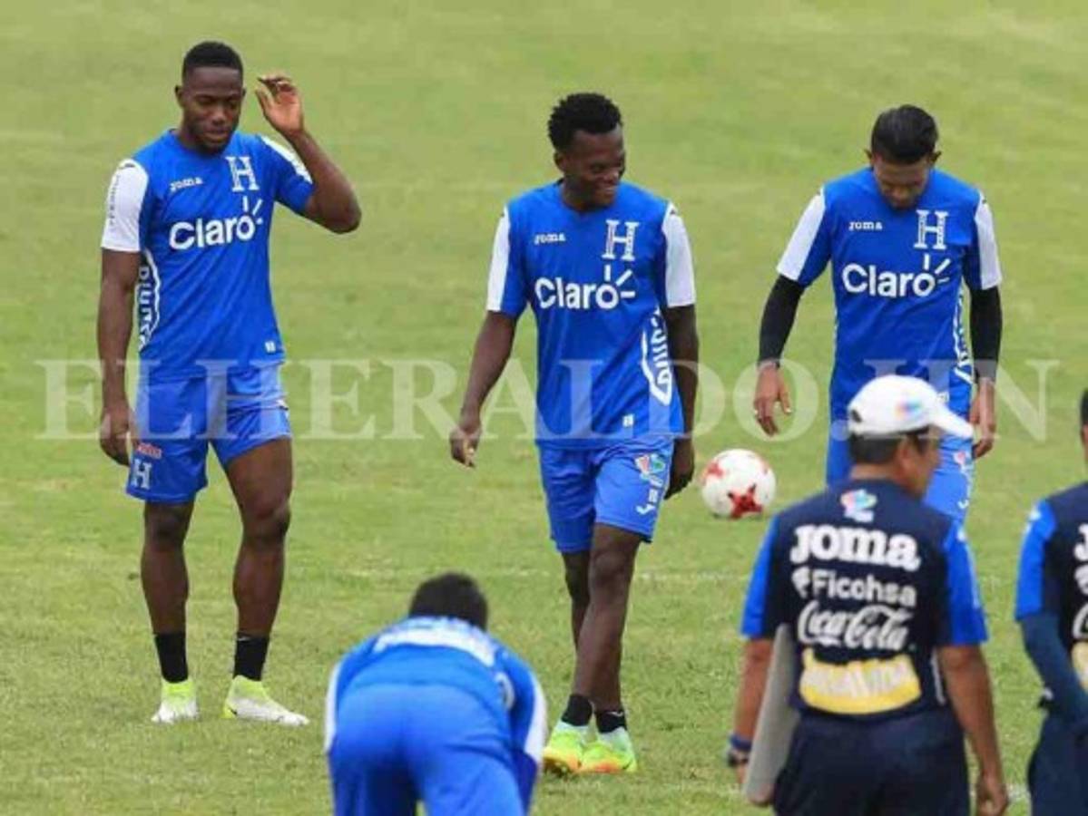 Maynor Figueroa se reporta listo para la concentración de la Selección de Honduras
