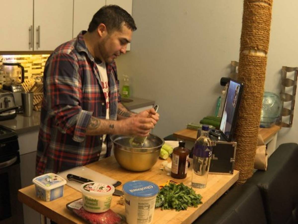 San Valentín virtual, así celebran las parejas separadas por la pandemia