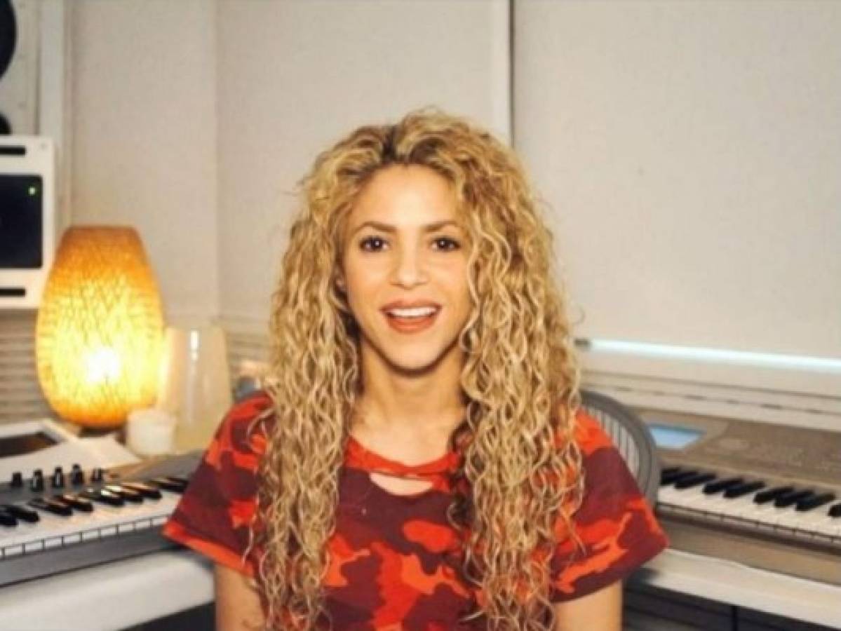 La foto de Shakira de 1996 que es viral en Twitter