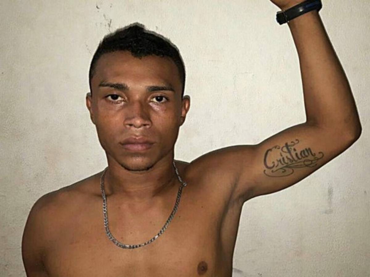 Capturan a uno de los supuestos asesinos de jóvenes en barbería