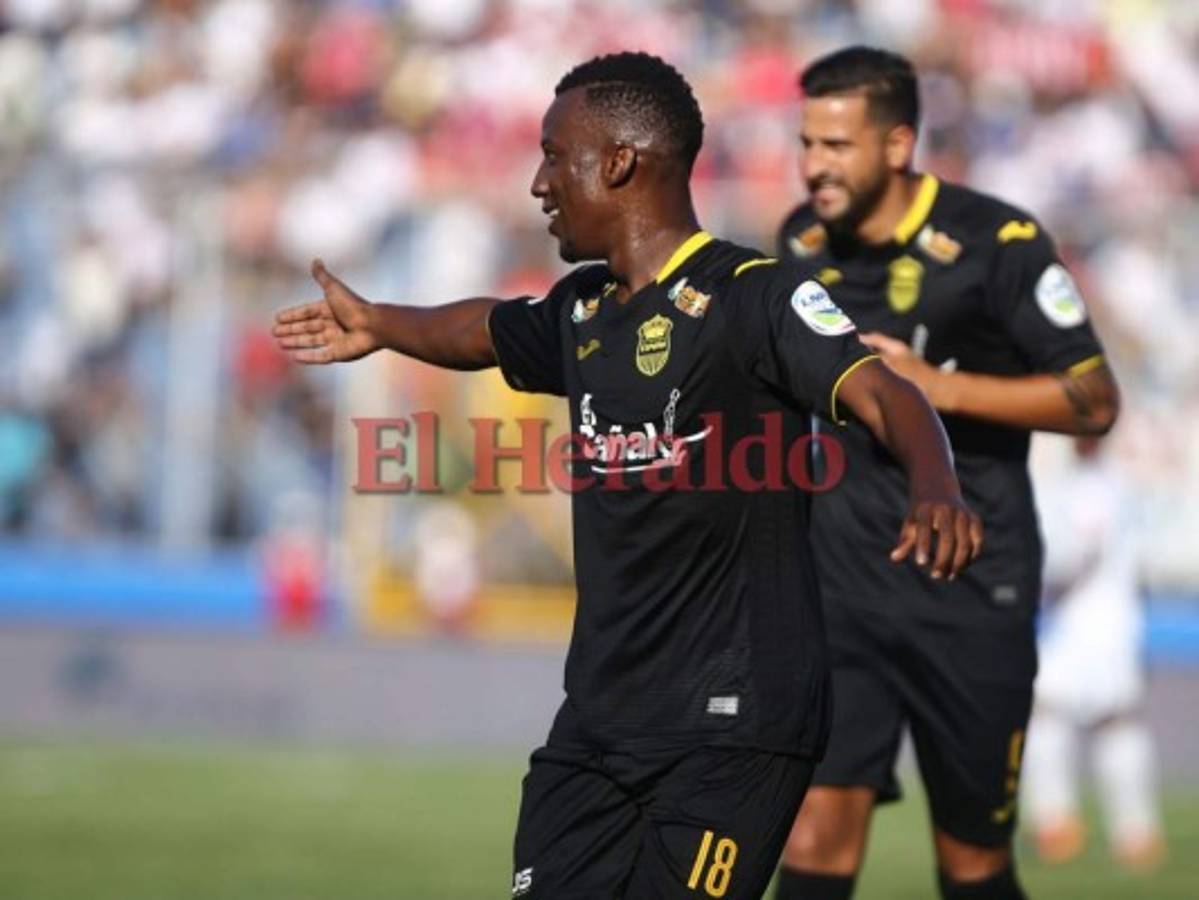 Real España rompe la maldición de Lobos y gana 3-1 en el Emilio Williams