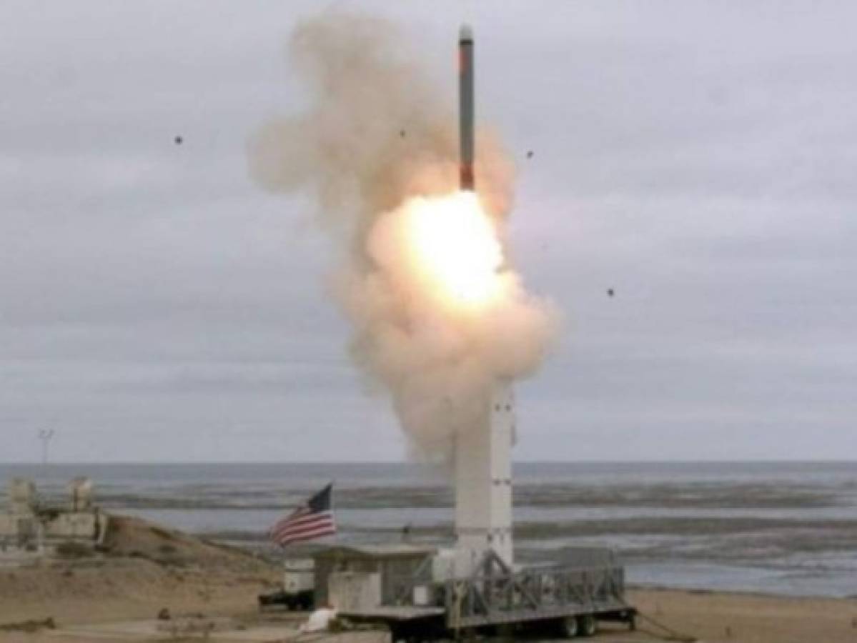 Estados Unidos lanza misil de largo alcance tras renunciar a tratado nuclear