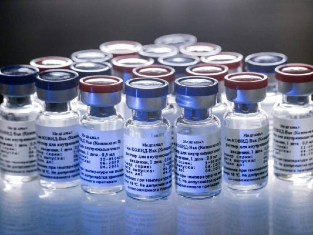 Rusia ya produjo el primer lote de vacunas contra el covid-19
