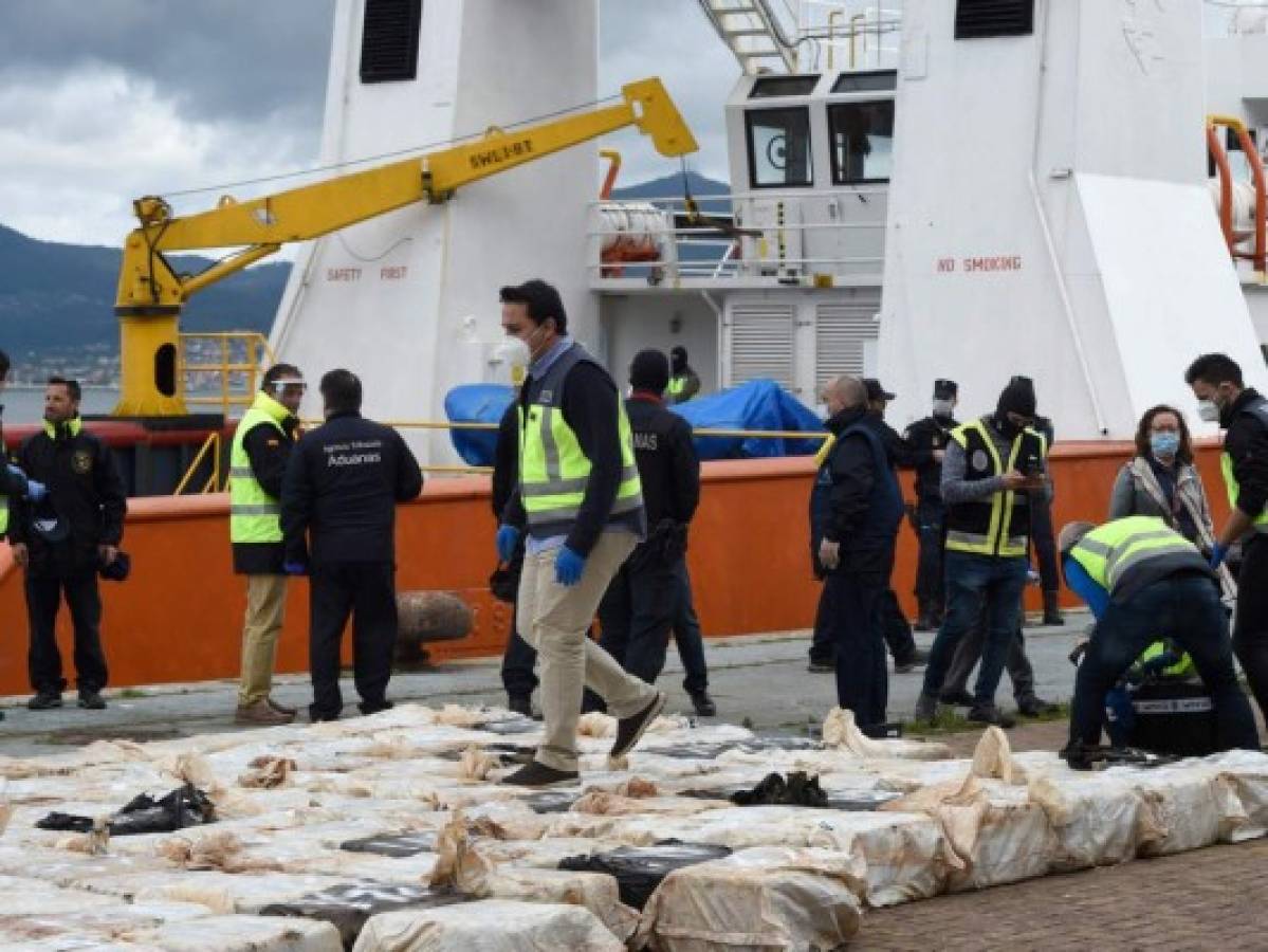 Confiscan 4 toneladas de cocaína en golpe a narcotransportistas en España