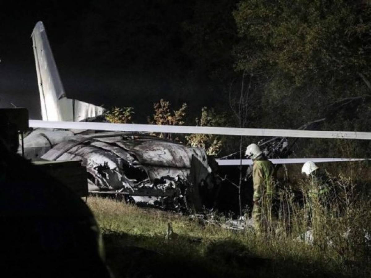 Fatalidad: Sube a 26 el número de muertos tras accidente de avión militar en Ucrania