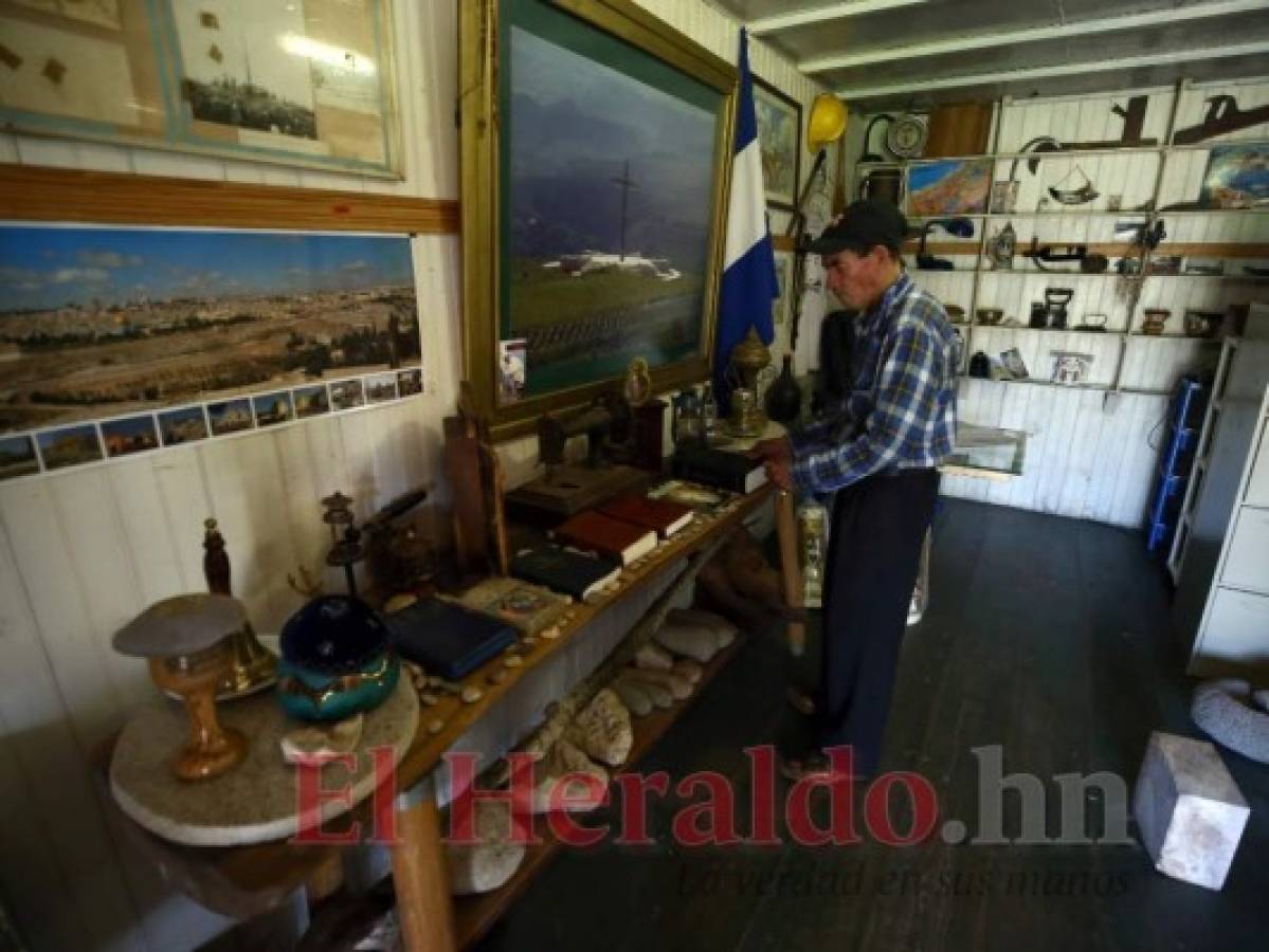 Un recinto espiritual es la Cruz de Chatarra de Santa Ana