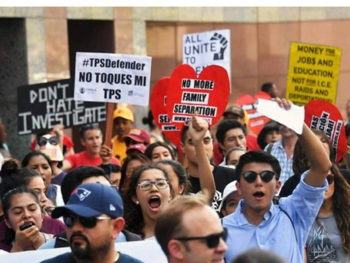 Centroamericanos temen que Trump corte programa migratorio