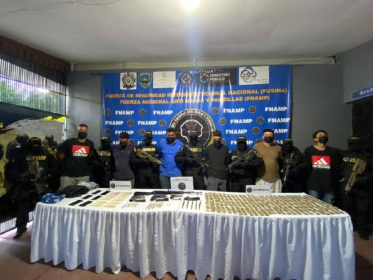 Unos 25 presuntos extorsionadores, sicarios y vendedores de droga fueron detenidos durante la 'Operación Omega X”