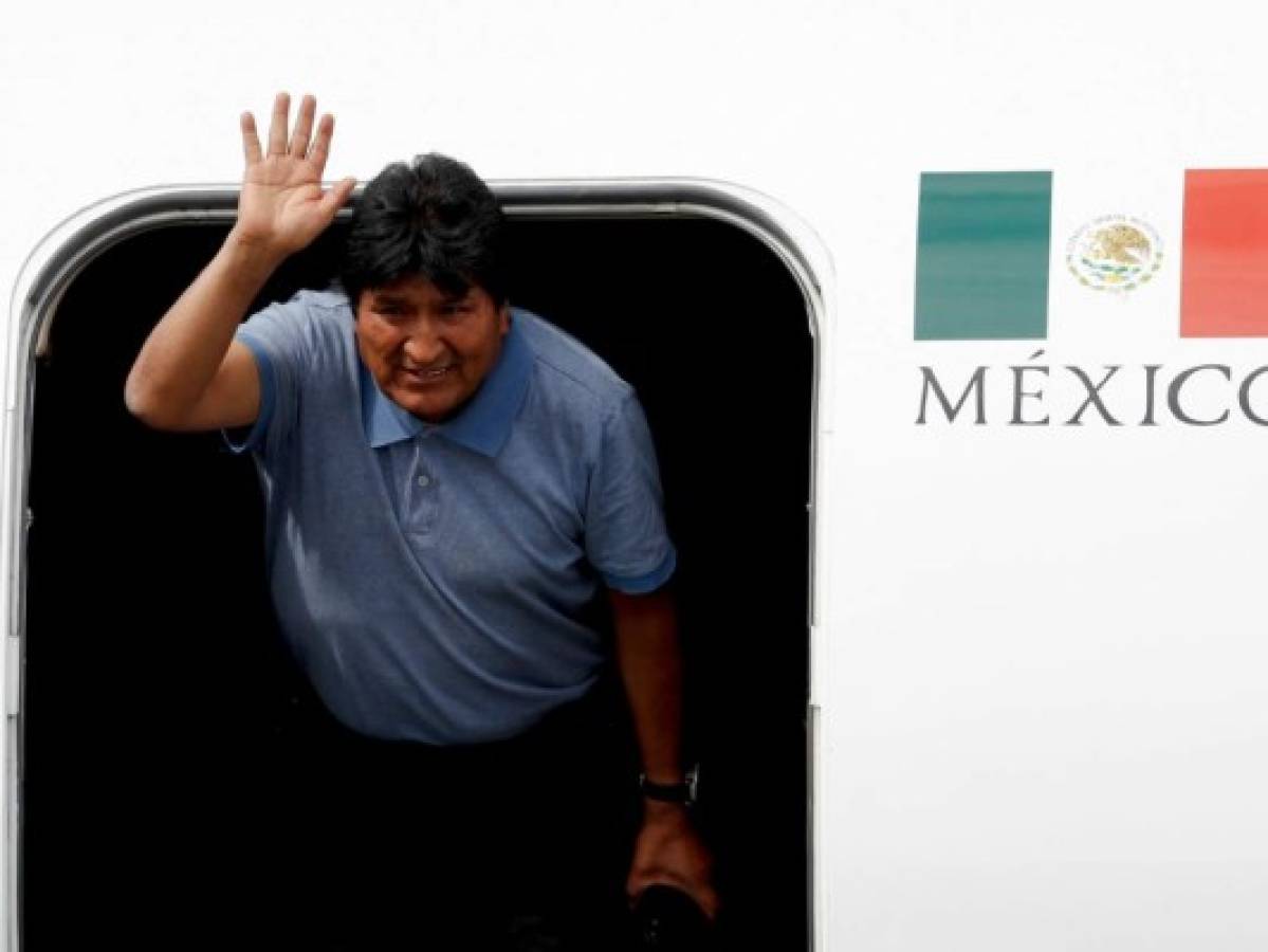 Evo Morales está bajo la mira de judicial mientras su partido busca la elección  