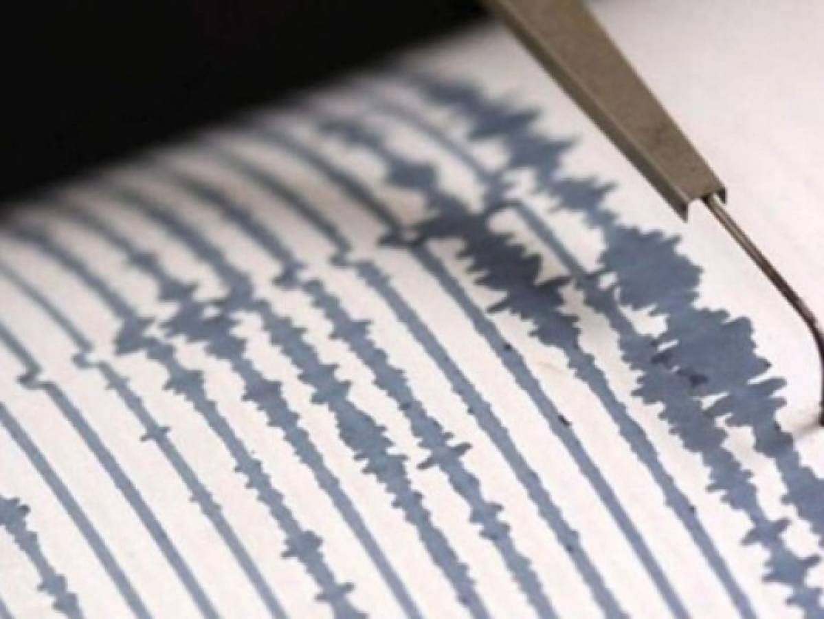 Sismo de magnitud 6.4 sacude el desierto en la frontera California-Nevada