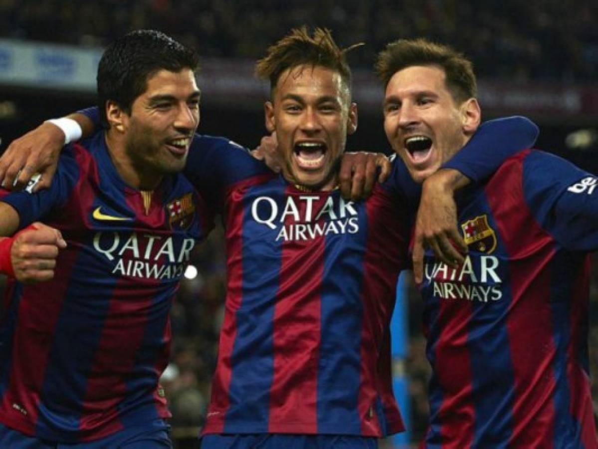 Comediante Martín Bossi recrea escena de la salida de Neymar; Messi y Suárez le ruegan