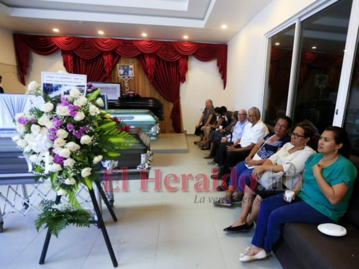 Hijo de oficial conducía vehículo que se accidentó con rastra en Zambrano