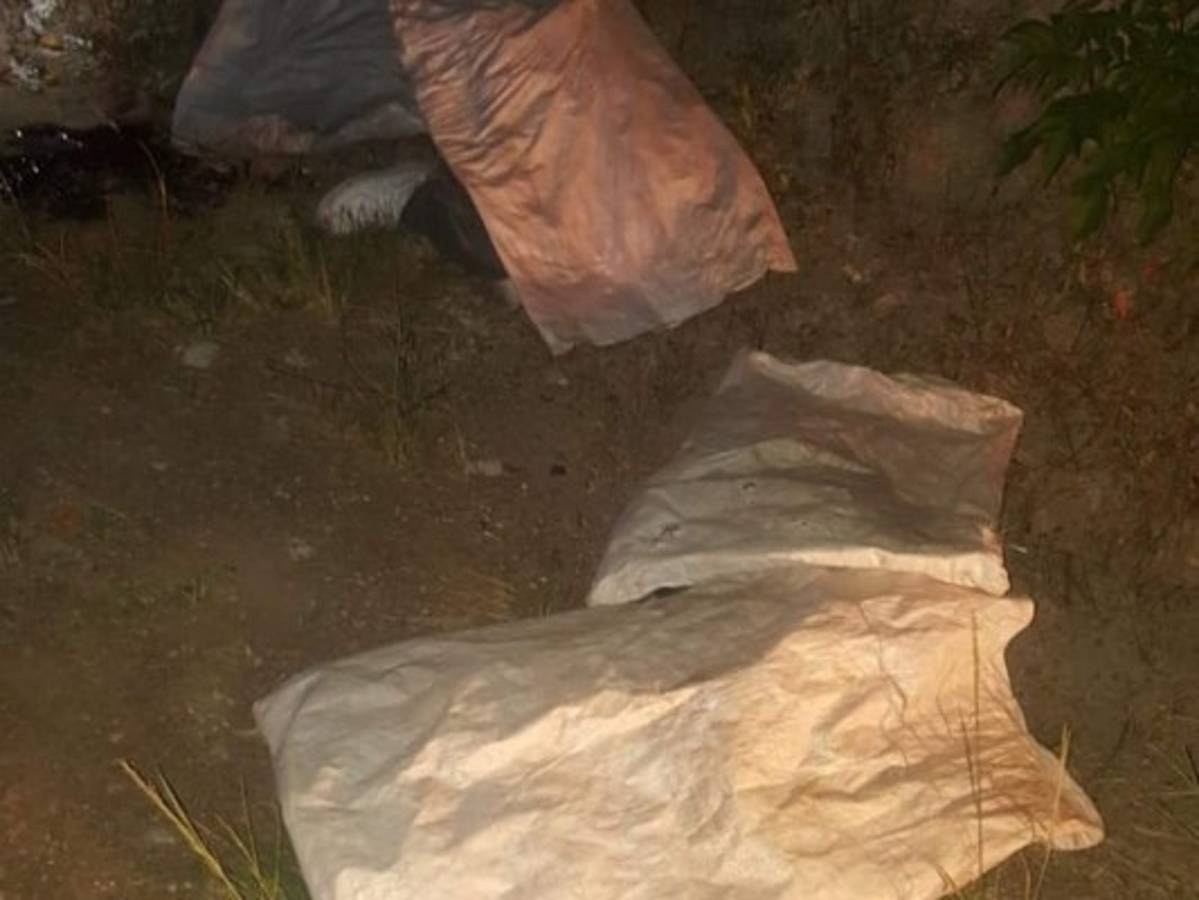 Matan a dos estudiantes tras raptarlos de cancha en colonia La Joya