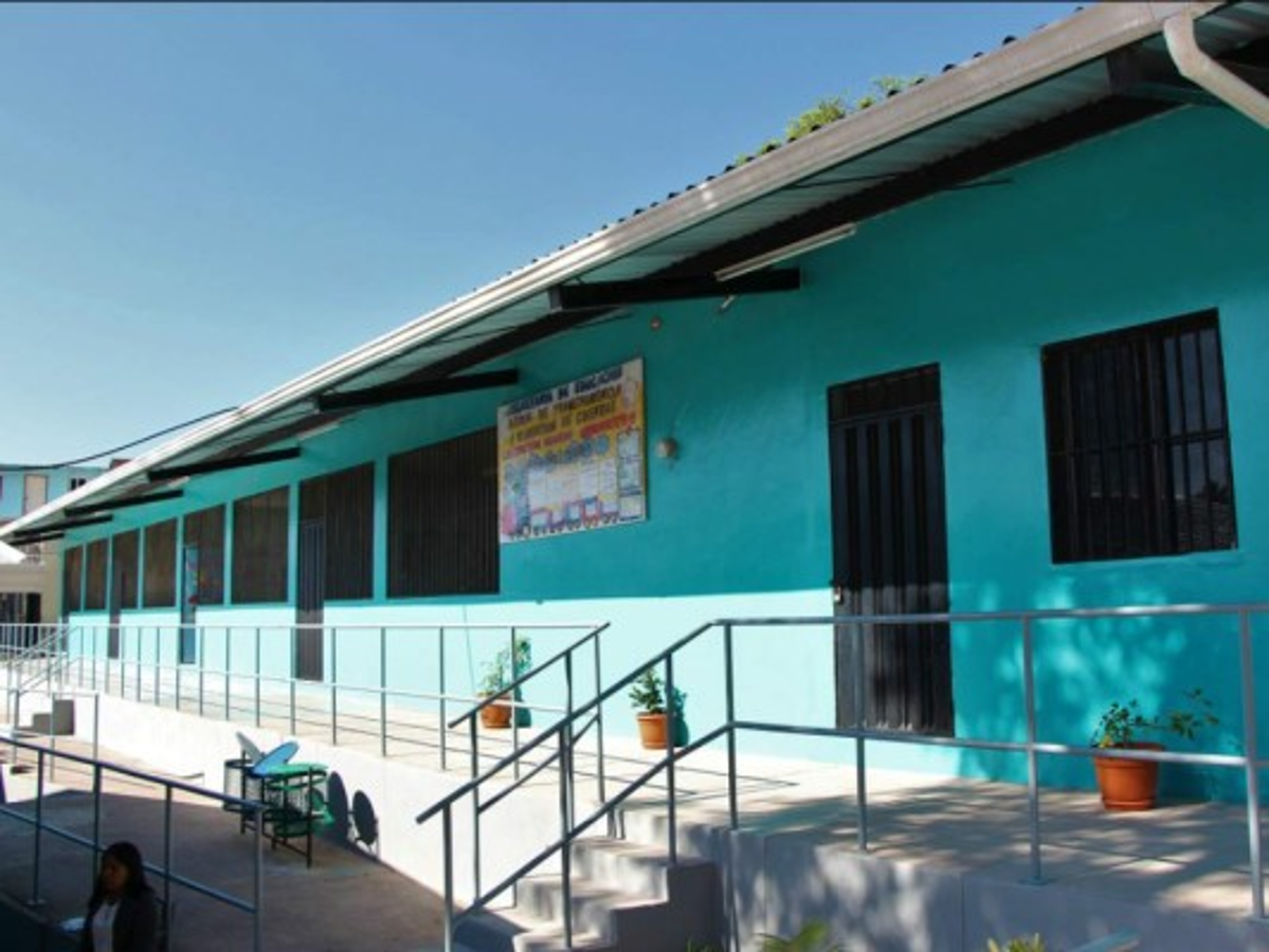 Gobierno cambia condiciones de centro educativo de Comayagüela