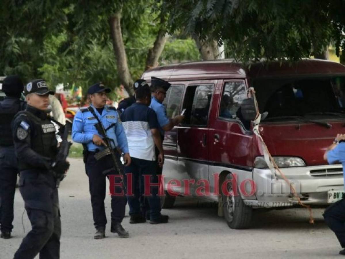 Identifican a presunto cómplice de 'El Porky' hallado muerto en microbús