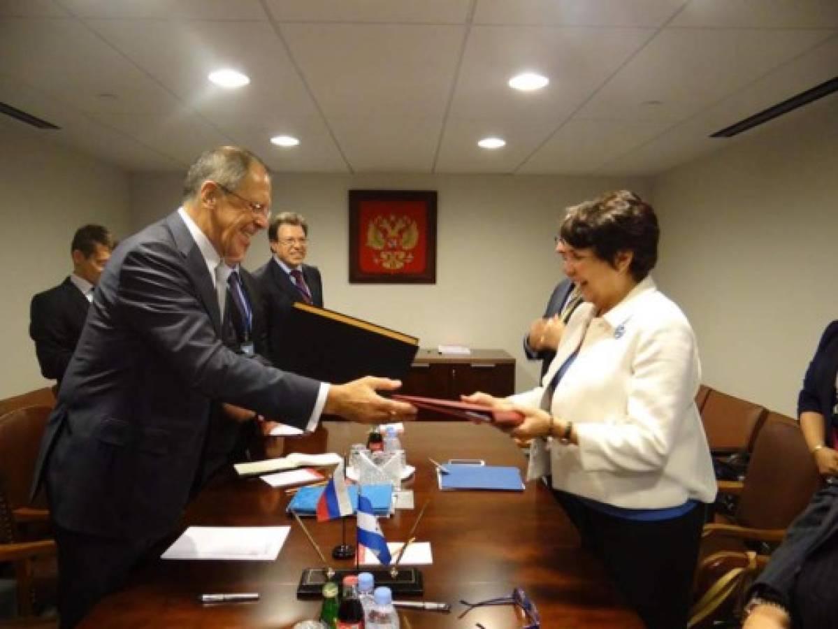 Honduras y Rusia firmaron un acuerdo de supresión de visas