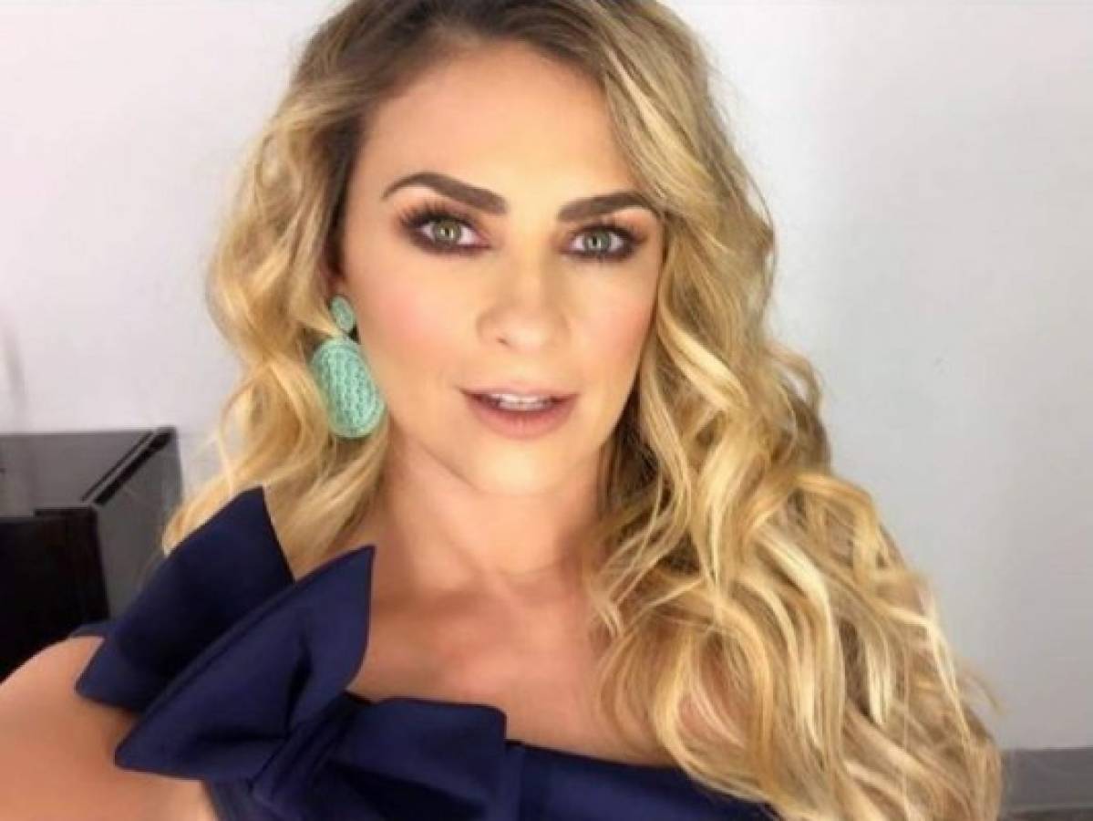 ¿Operada? Aracely Arambula muestra su antes y después