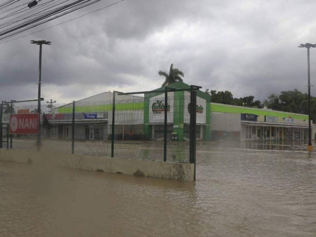 Consumo de energía ha bajado entre 150 y 300 megas por Eta