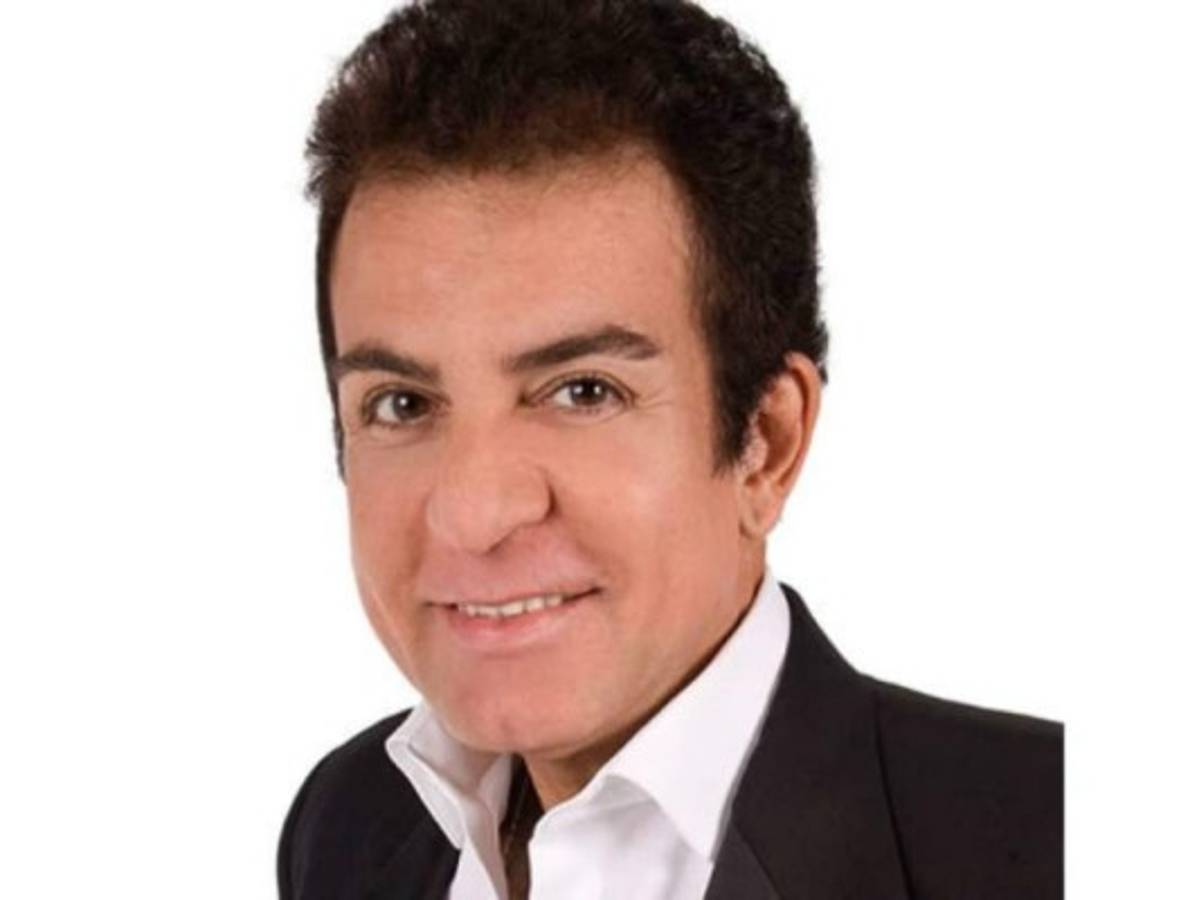 ¿Cuántos años está cumpliendo Salvador Nasralla este lunes 30 de enero?