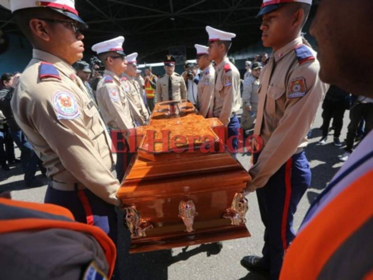 Llegan a Honduras los restos del bombero que falleció en México