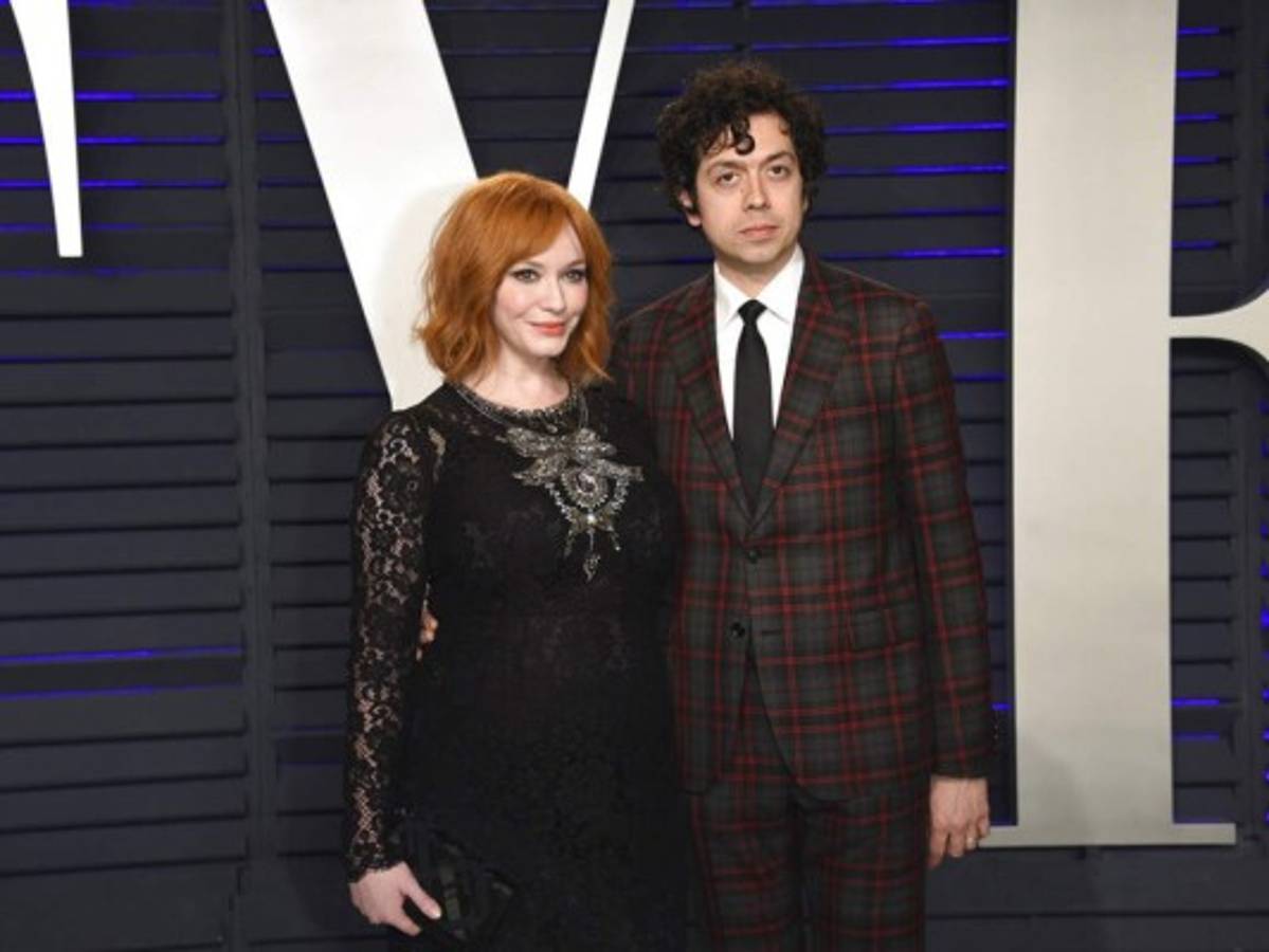 Estrella de 'Mad Men” Christina Hendricks pide divorcio