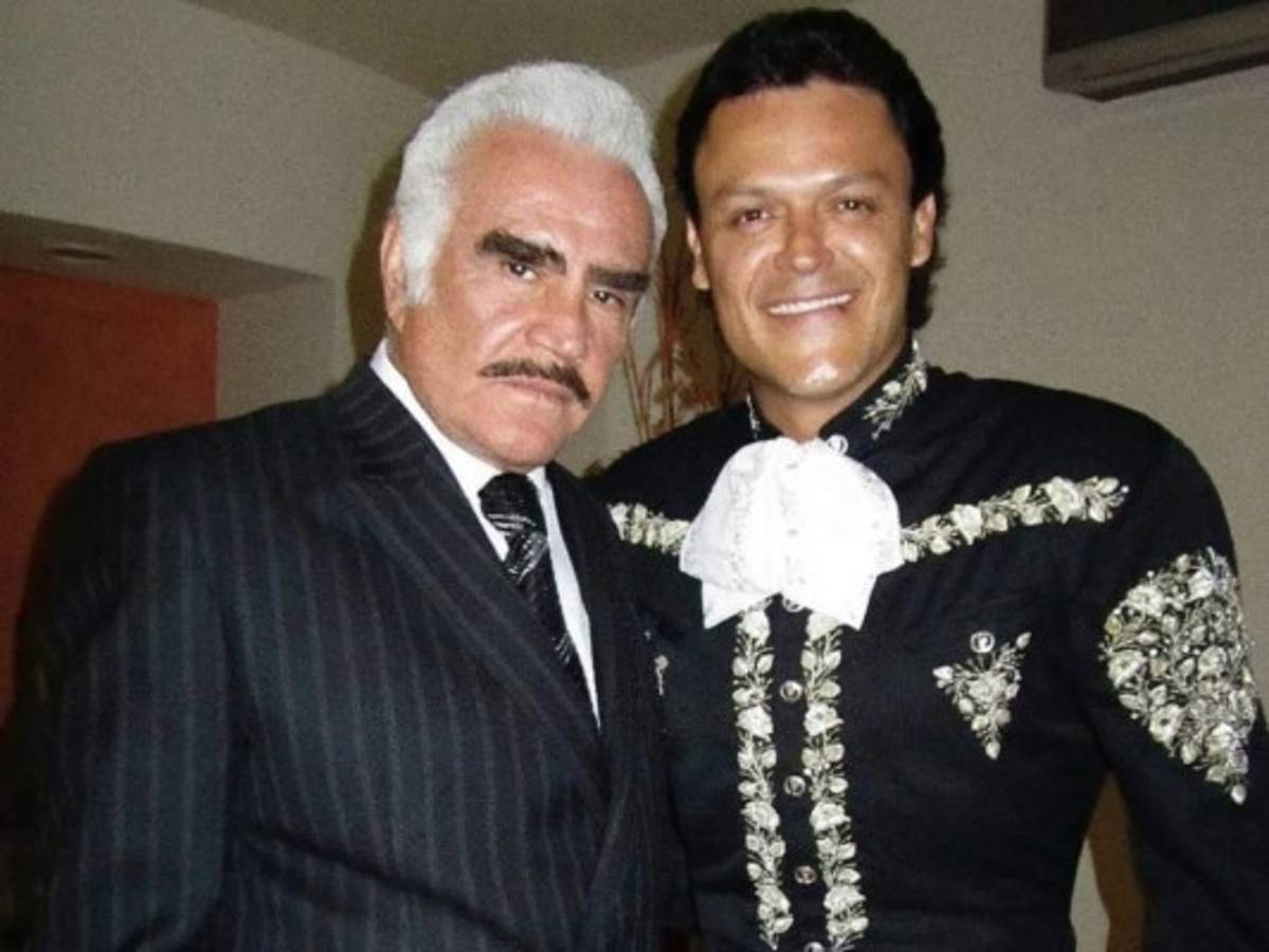 Chente y la historia del descubrimiento de Pedro Fernández  