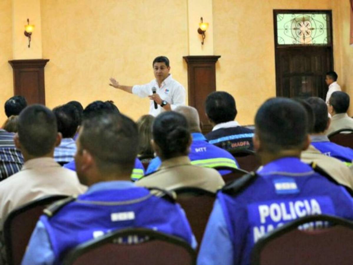 Presidente Hernández destaca en Comayagua labor de Conapremm en Semana Santa