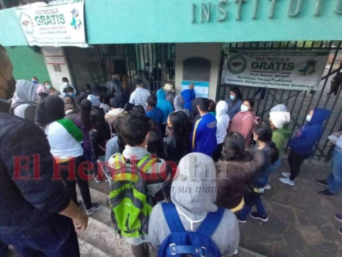 Previo al banderillazo: Así es el ambiente electoral que ya se vive en la capital (FOTOS)