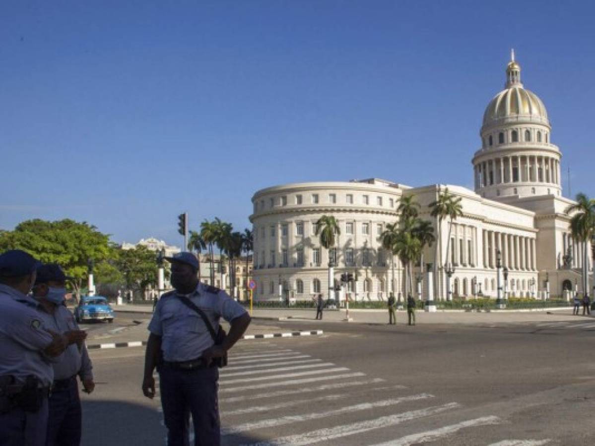 Cuba amanece fuertemente custodiado y sin internet tras protestas
