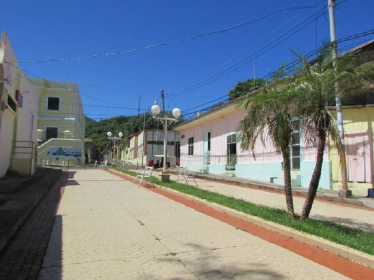 Amapala le apuesta al turismo con mejora en el Paseo de la Marina