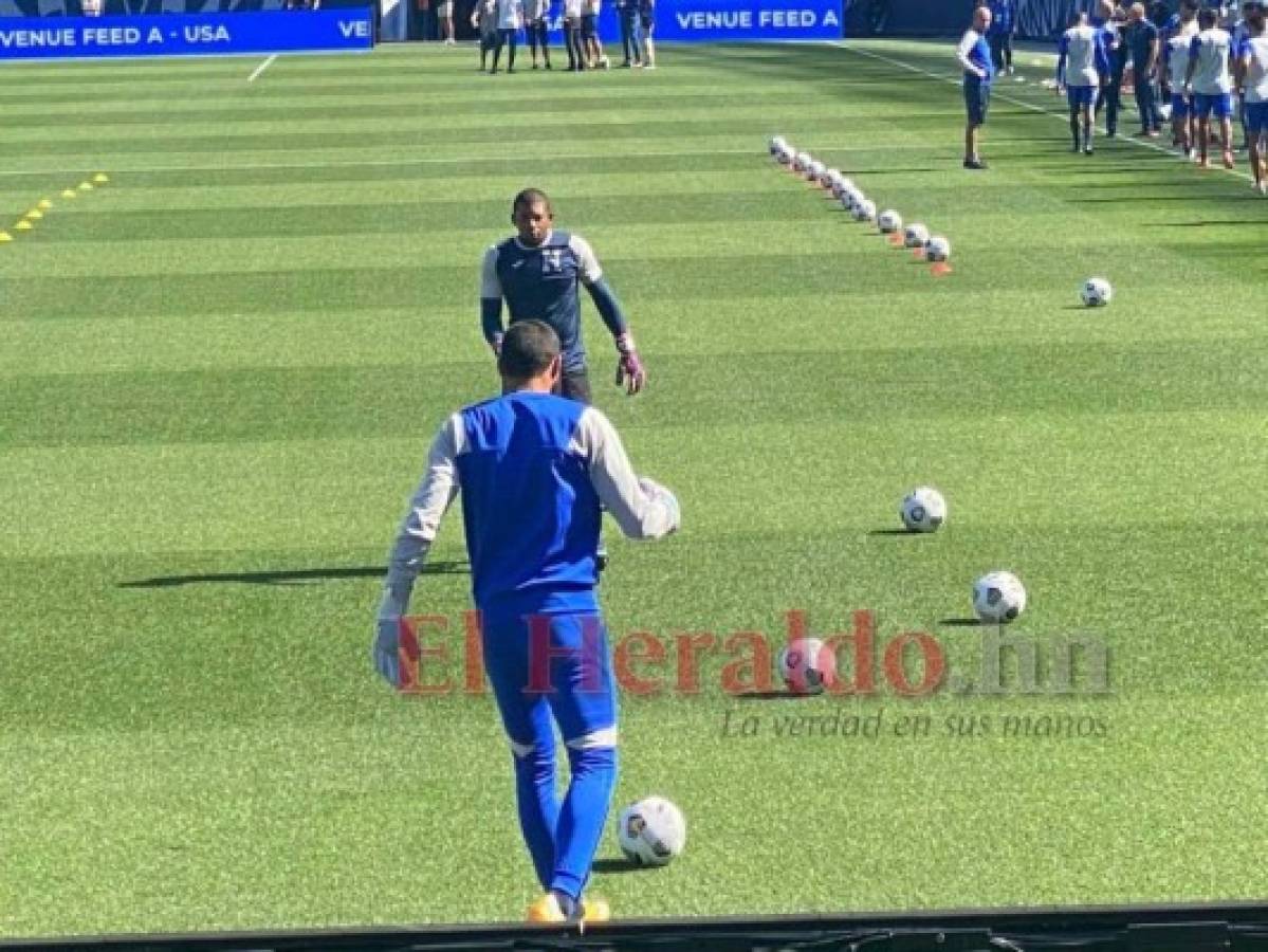 Luis 'Buba' López y Edrick Menjívar entrenaron por el resto de sus compañeros. Foto: Jenny Fernández | Grupo OPSA